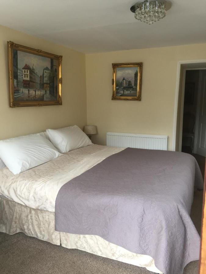 Borderers Inn Брекон Экстерьер фото