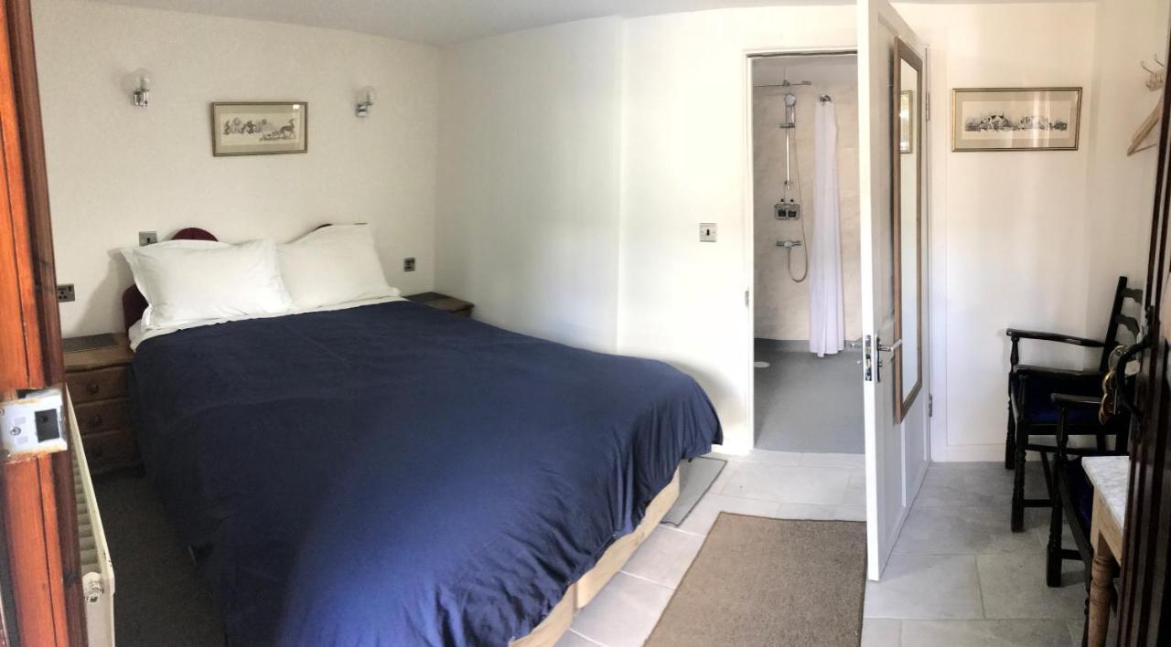 Borderers Inn Брекон Экстерьер фото
